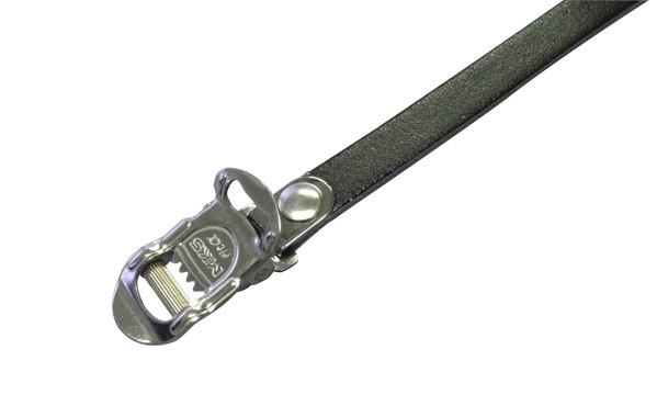 a single black leather MKS Spirit Toe Strap is shown